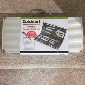 Cuisinart 🌺 Deluxe 20 pcs Grill Set
